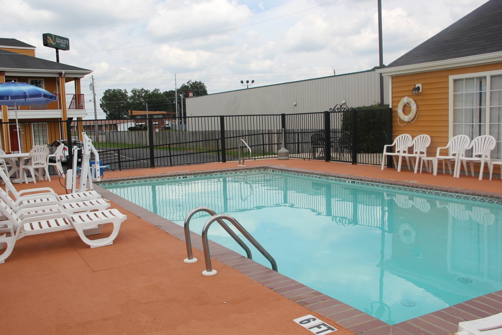 Quality Inn Albertville Us 431 Екстериор снимка